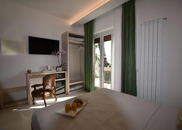 Melody Sorrento Suites